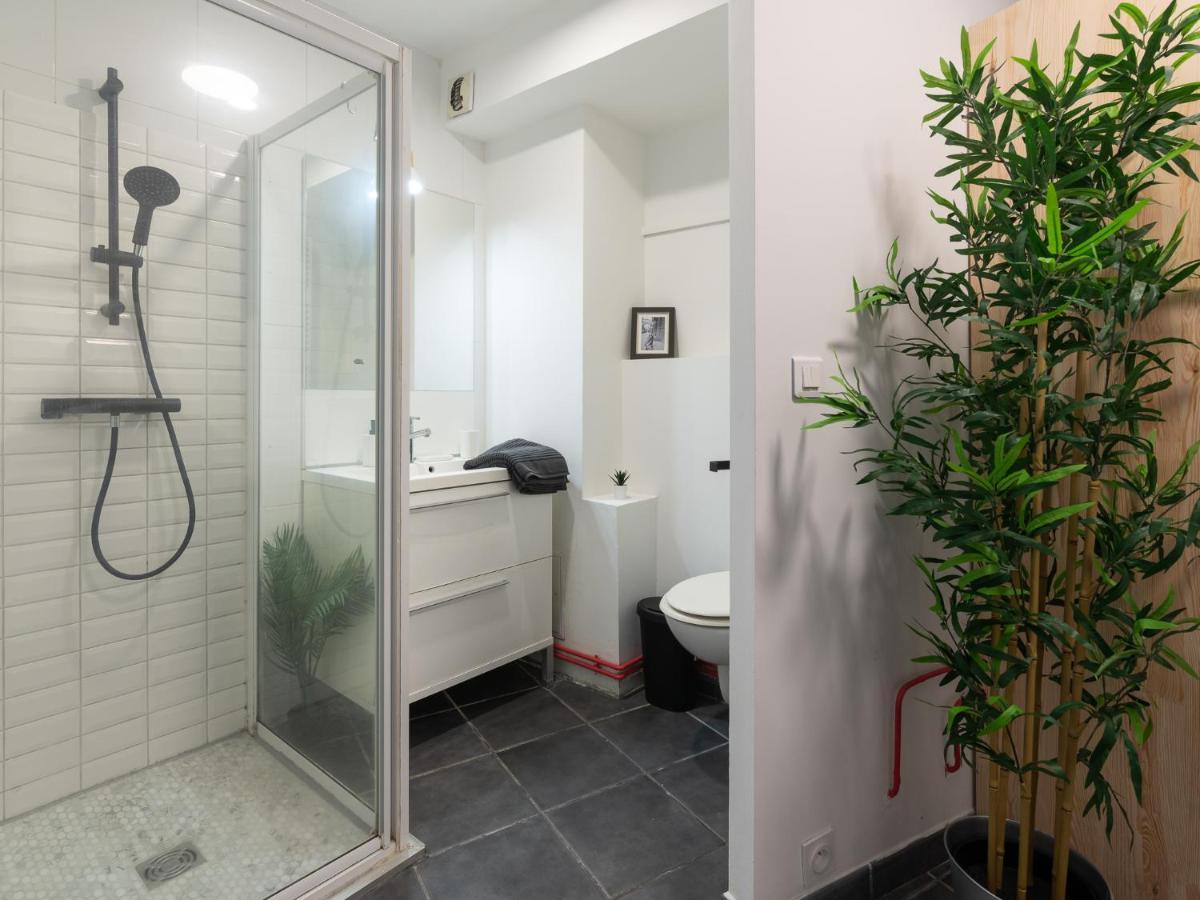 Le Phenix - Hypercentre 16 Personnes Garage Gratuit Wifi Jardin Barbecue Proche Parc Tete D'Or Apartment วีเลอร์บาน ภายนอก รูปภาพ
